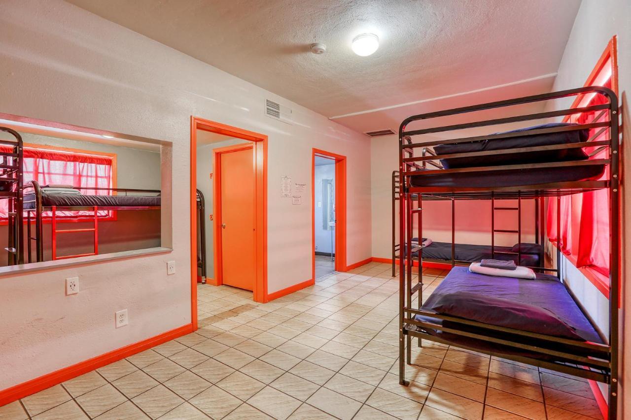 Sin City Hostel Las Vegas Exterior foto
