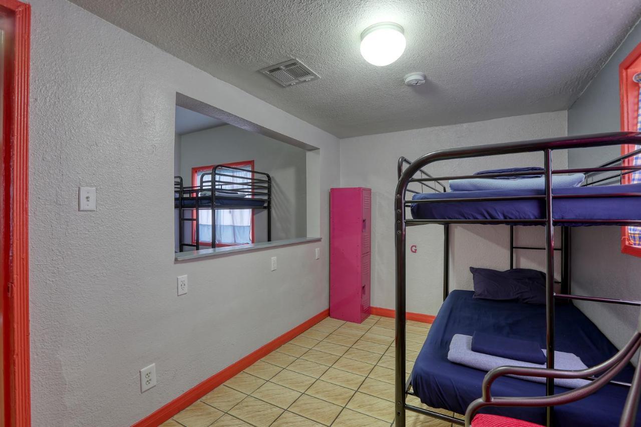 Sin City Hostel Las Vegas Exterior foto